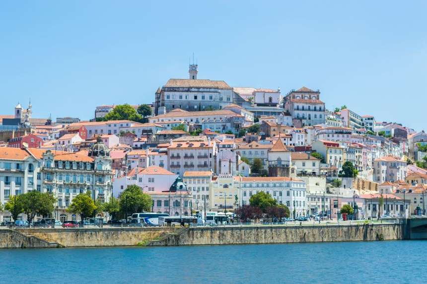 Fotografia da cidade do Coimbra pelo fotógrafo Uriel Soberanes