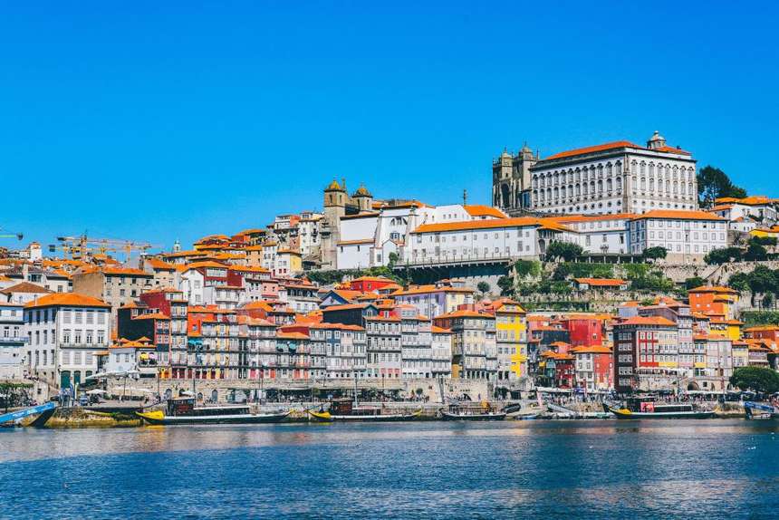 Fotografia da cidade do Porto pelo fotógrafo Nick Karvounis